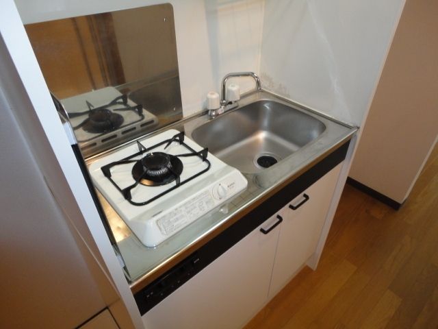キッチン　★お部屋探しは株式会社タウンハウジング東京まで★