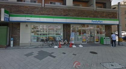 コンビニ　ファミリーマート　中崎南店（コンビニ）まで164m