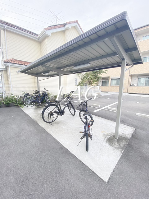 その他共有部分　駐輪場です。