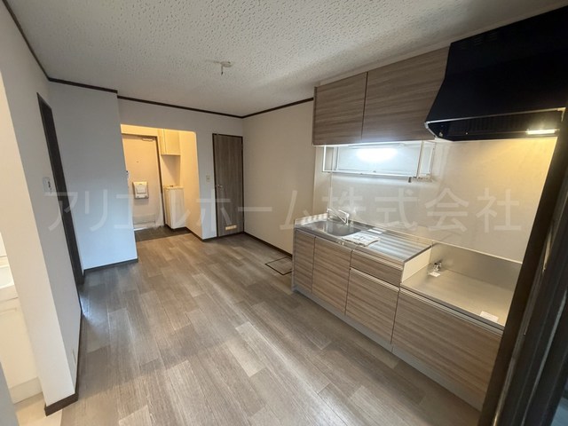 グリーンヒルズ南大泉Bの居間写真