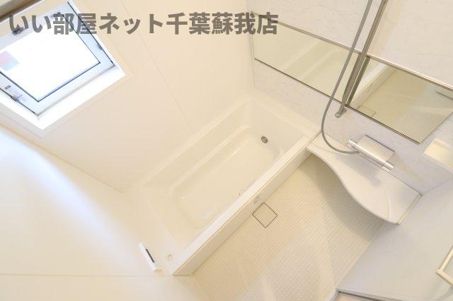 バス・シャワールーム　ゆったり過ごせるお風呂です