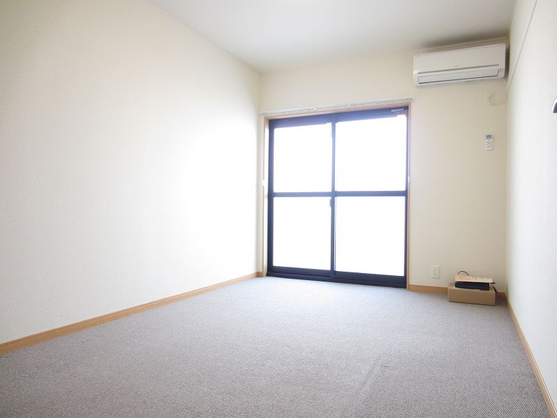 居室・リビング　洋室※同タイプ