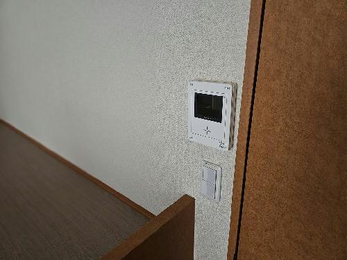 セキュリティ　モニター付きインターホン