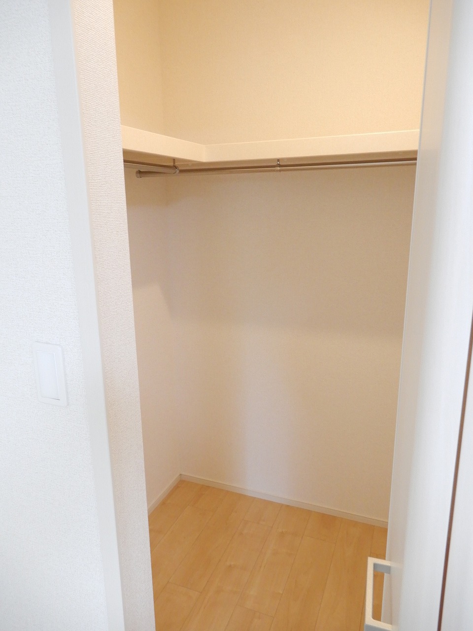 収納　収納力抜群のウォークインクローゼット