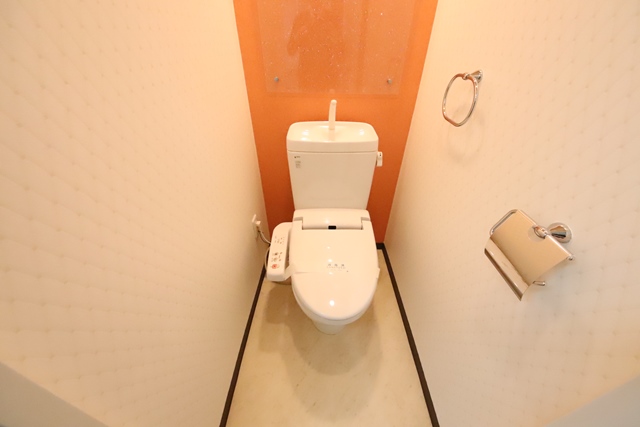 レスター夙川のトイレ写真