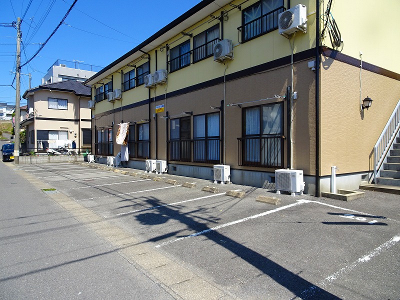 駐車場　１台込