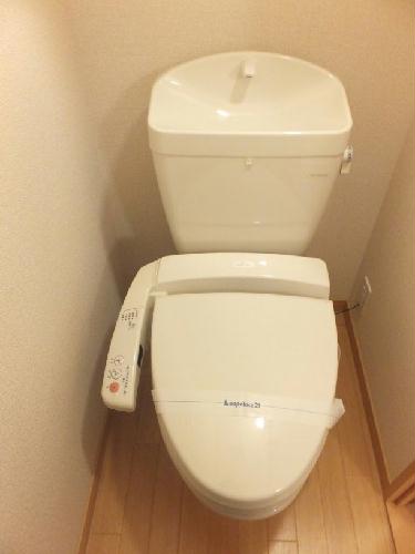 【レオパレスバンリュのトイレ】