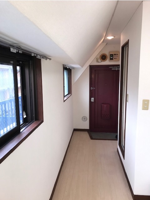 調布栄マンションの玄関写真