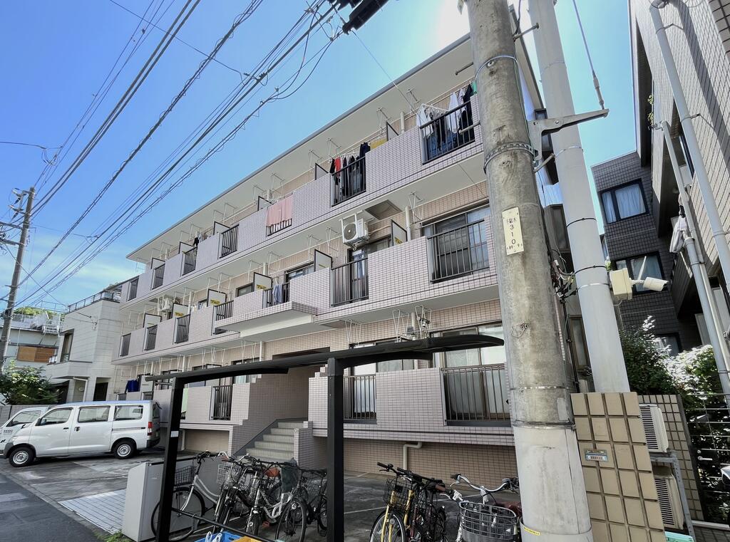 ラフィーヌ千駄木