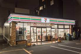 コンビニ　セブンイレブン原宿外苑店（コンビニ）まで300m