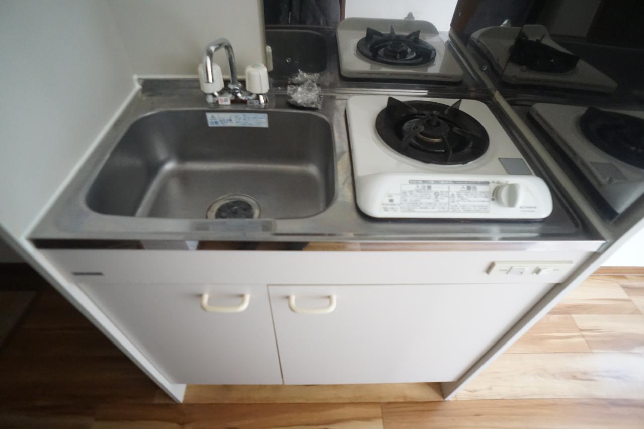 キッチン　同タイプ他の部屋の写真になります