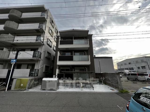 大阪市西淀川区佃のアパートの建物外観
