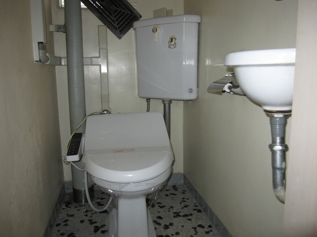 トイレ　トイレ