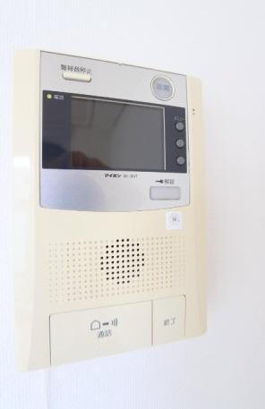 セキュリティ　弊社は全物件が仲介手数料半月分でご紹介可能です。 お気軽にお