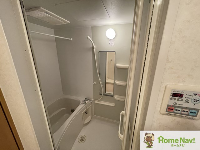 バス・シャワールーム　追い焚き・浴室乾燥機　付き
