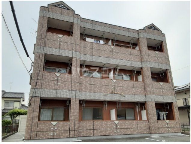 北名古屋市熊之庄のマンションの建物外観