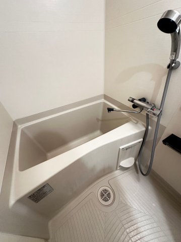 バス・シャワールーム　詳細は、RISUMO江坂本店までお問合せください♪