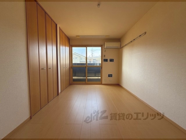 居室・リビング　居室