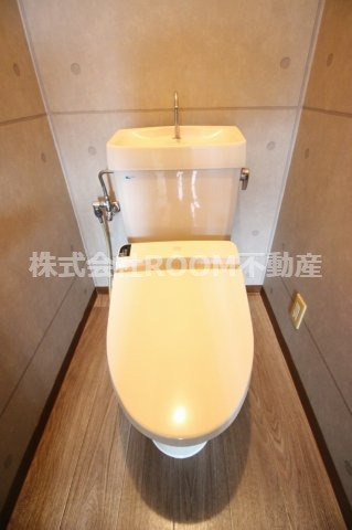 トイレ　コンパクトで使いやすいトイレです