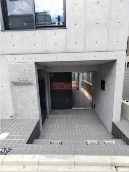 エントランス　エントランス