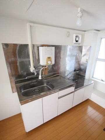 キッチン　ガスコンロ設置可