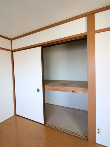 収納　収納スペース