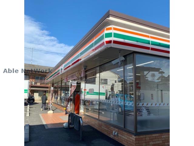 コンビニ　セブンイレブン久喜栗橋東1丁目店（コンビニ）まで772m