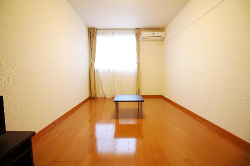 その他部屋・スペース　シンプルな家具・家電付きのお部屋です♪