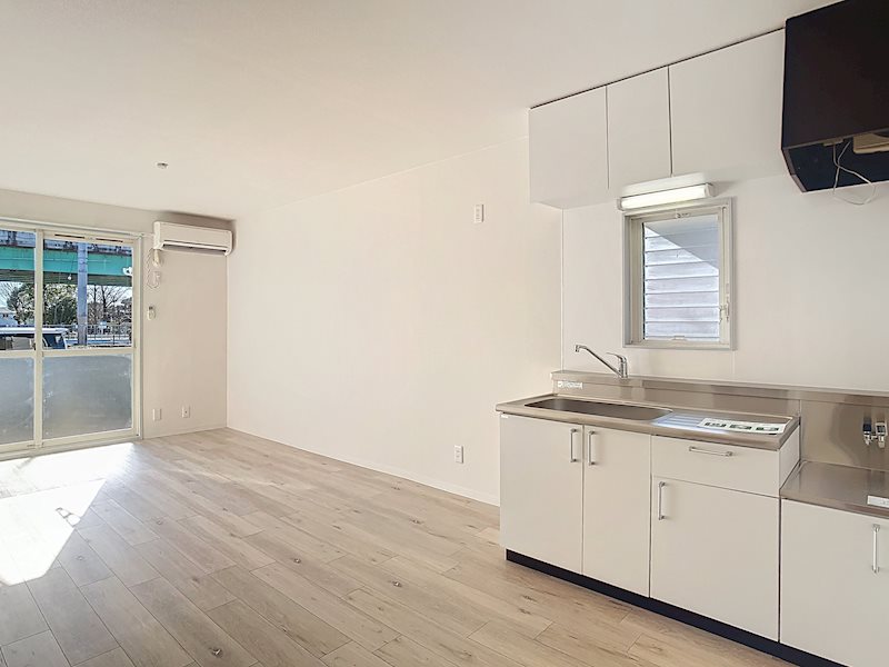 居室・リビング　日当たり良好