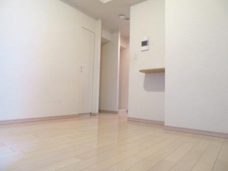 D’クラディアイヴァン初台の居間写真