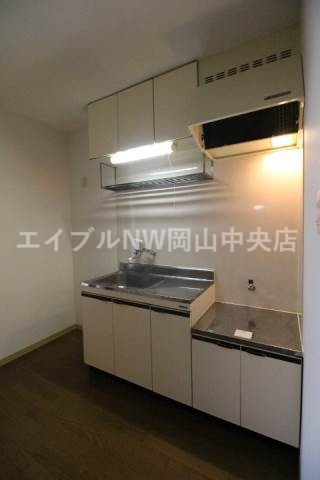 キッチン　同タイプのお部屋の写真です