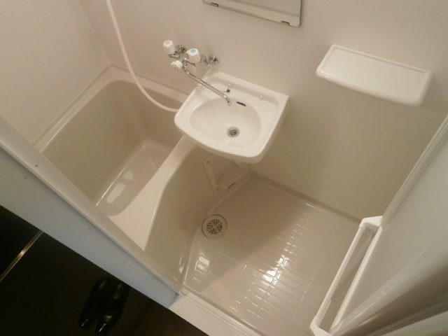 バス・シャワールーム　同型タイプ