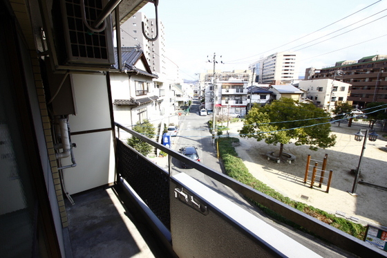バルコニー　※別室の写真を使用しております※