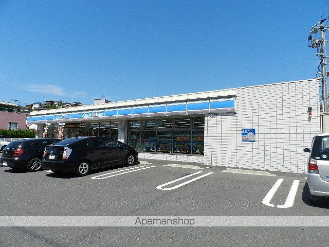 コンビニ　ローソン八幡枝光二丁目店（コンビニ）まで770m