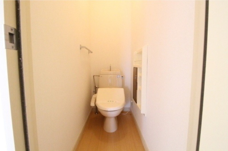 トイレ　図面と現状に相違がある場合には現状を優先