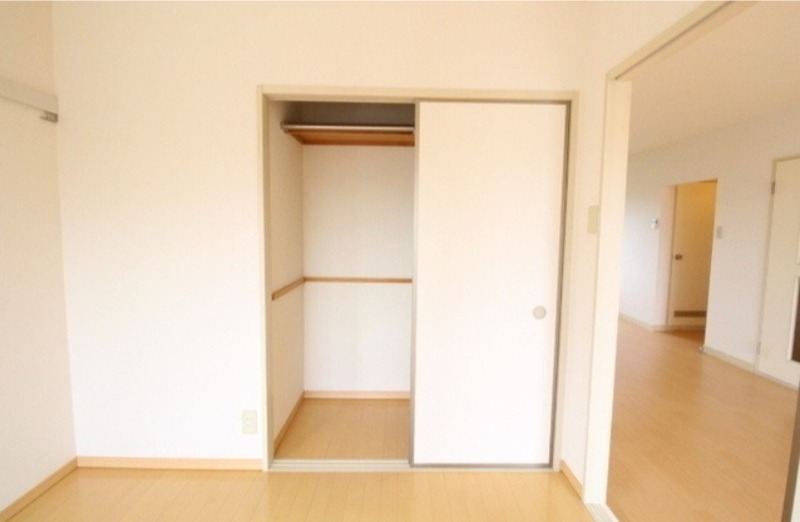 収納　図面と現状に相違がある場合には現状を優先