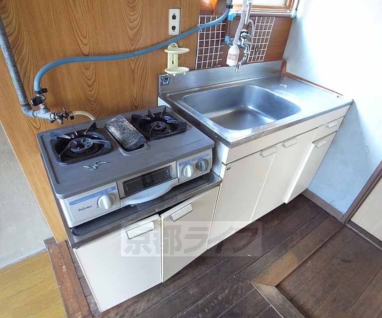 キッチン　・お問い合わせは京都ライフまで・