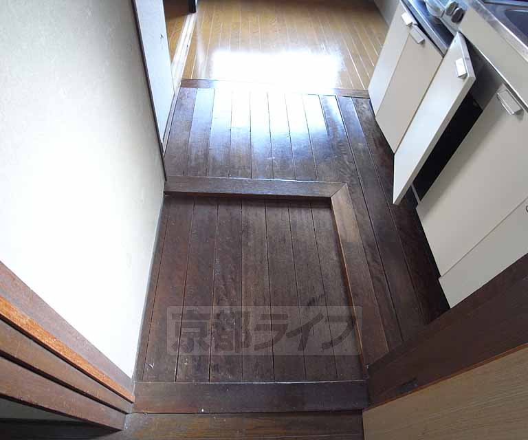 玄関　・お問い合わせは京都ライフまで・