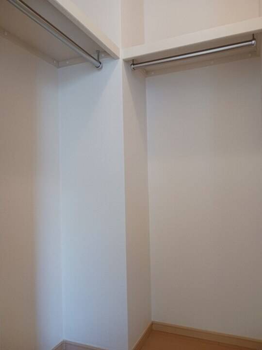 収納　ウォークインクローゼット
