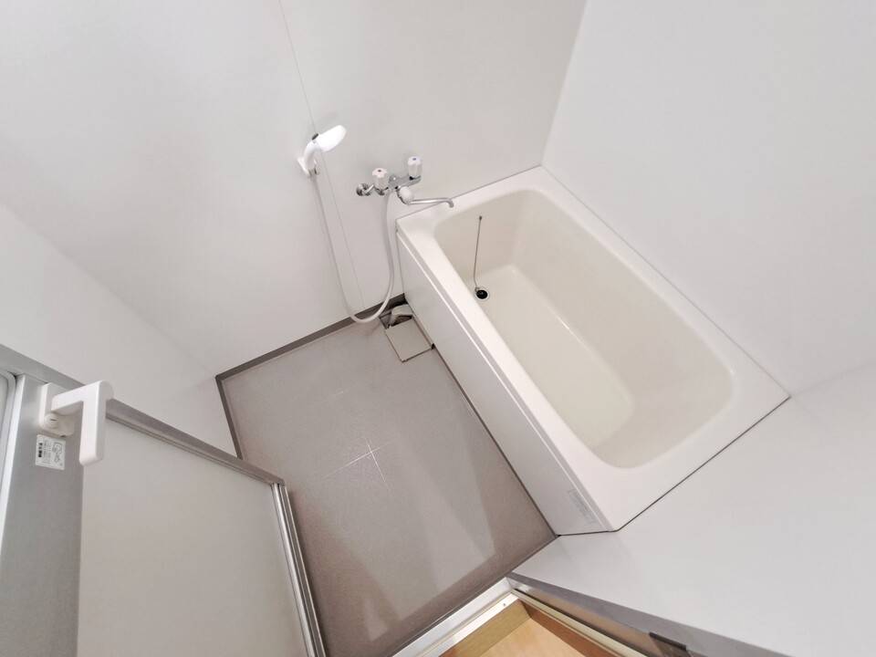 バス・シャワールーム　浴室