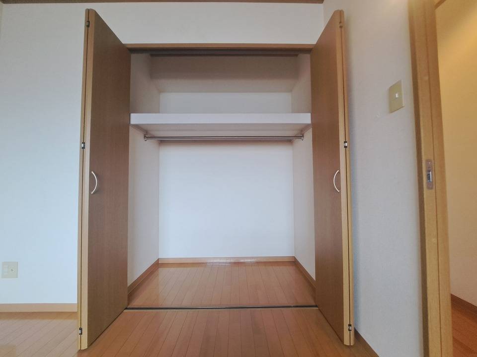 収納　クローゼット