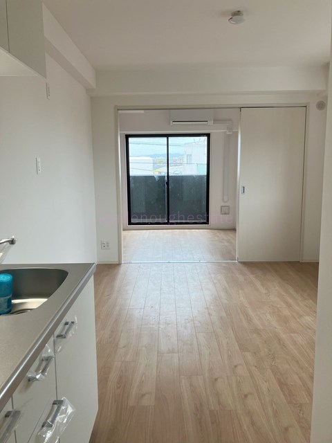 居室・リビング　施工例