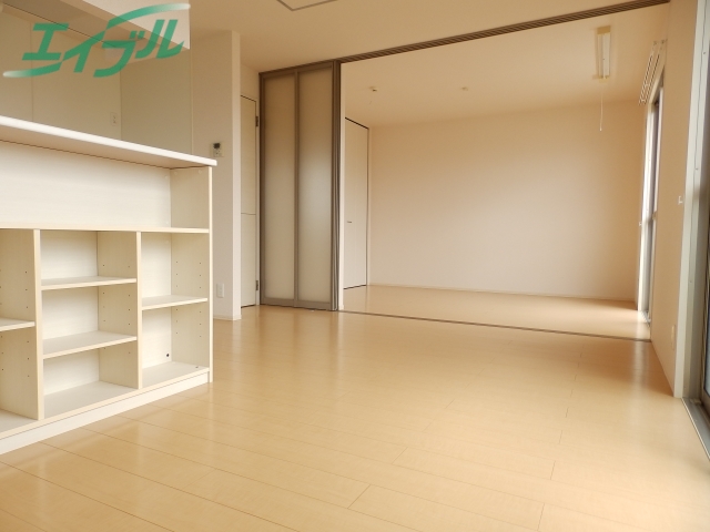 居室・リビング　別部屋同タイプ