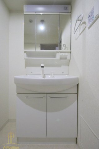 洗面設備　アーベル更紗北堀江