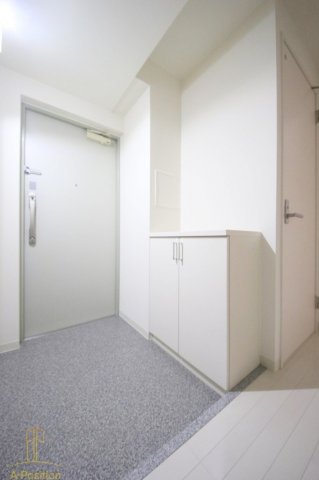 玄関　アーベル更紗北堀江