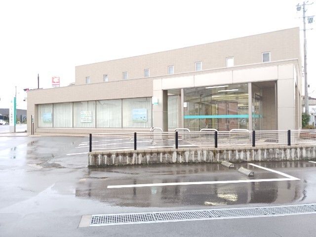 銀行　八十二長野銀行川中島支店（銀行）まで550m