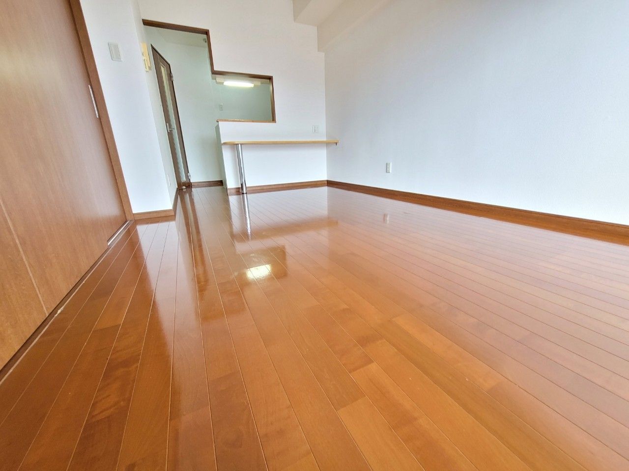 居室・リビング　明るい室内です☆