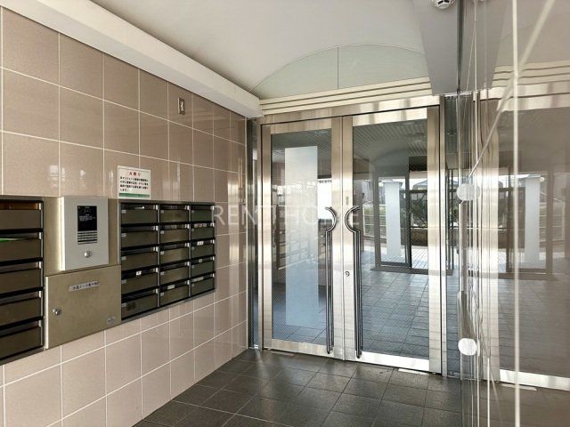 エントランス　オートロック