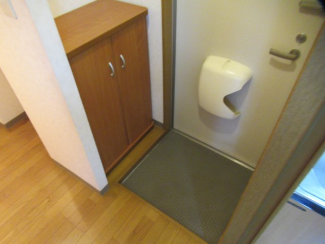 玄関　サンプルになります。