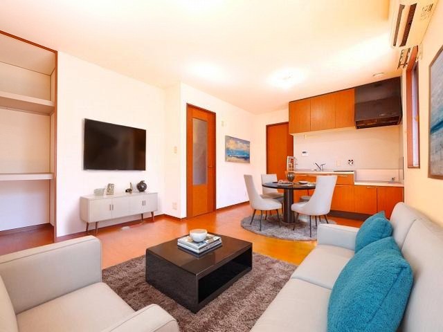 居室・リビング　CGで家具等を配置したもので家具等は含まれません